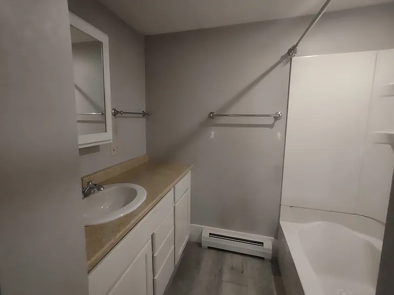 9 Merchant St #7 — Photo 6