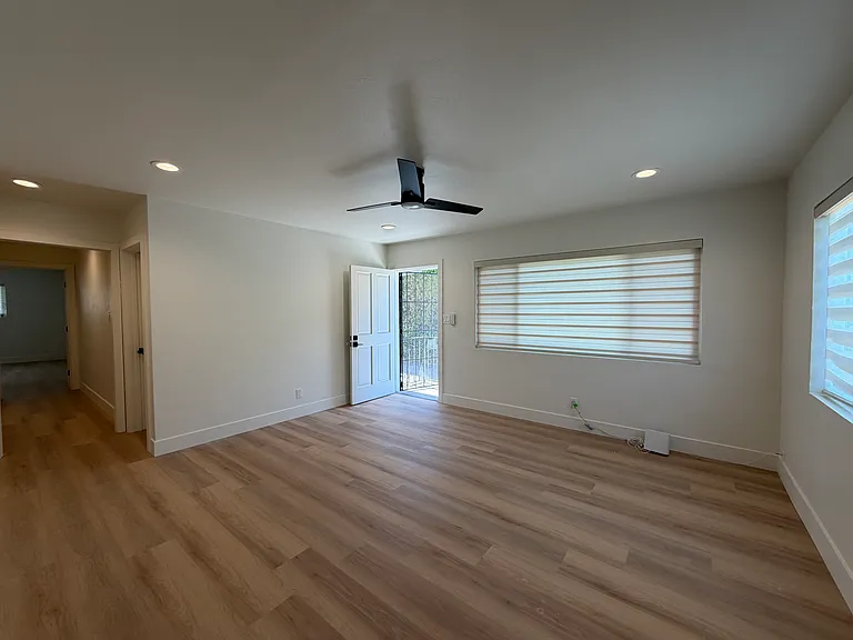 3468 Juniper St — Photo 9