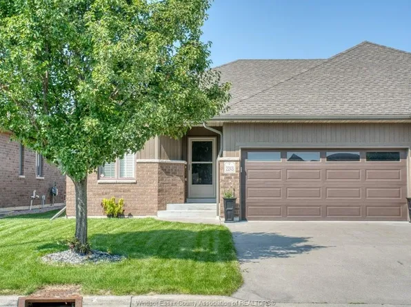 2243 Gatwick Ave, Windsor, ON N8P 0B6