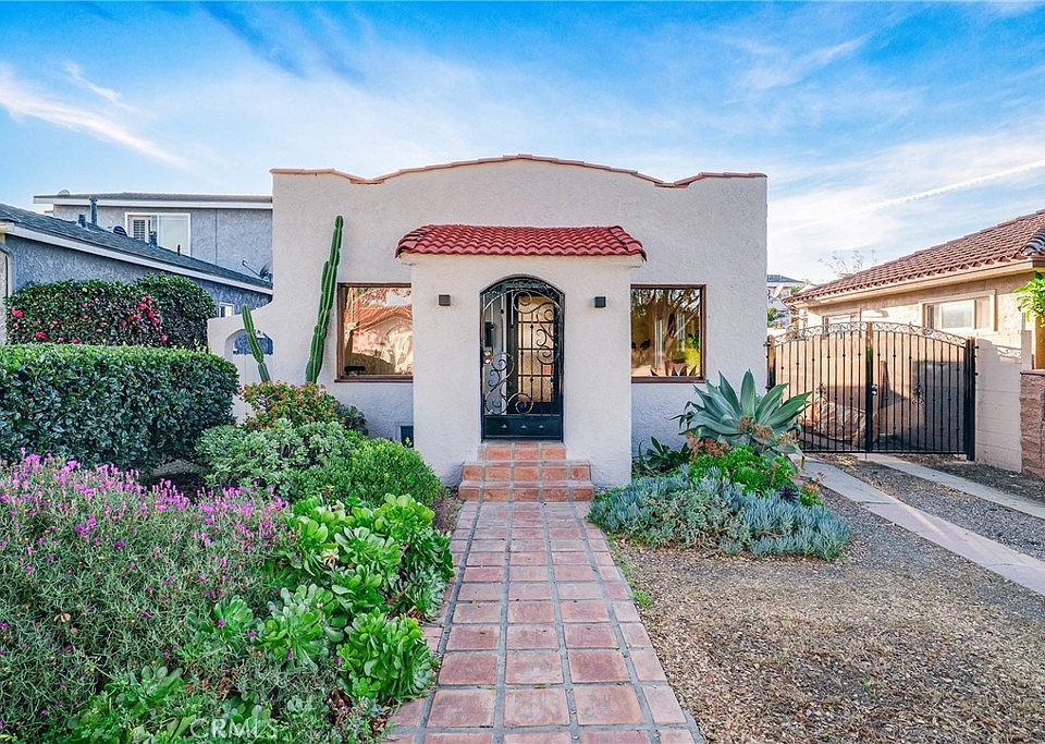 1st image of 2385 Daisy Ave