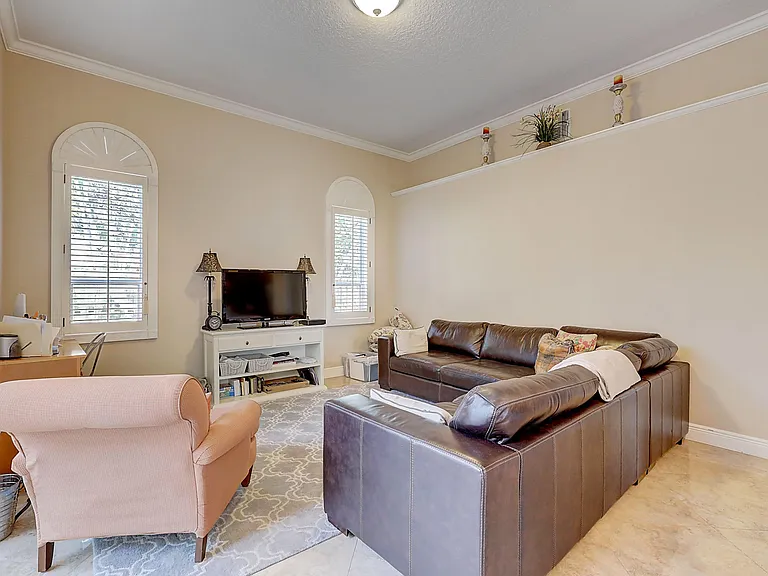 10207 Allamanda Blvd — Photo 17