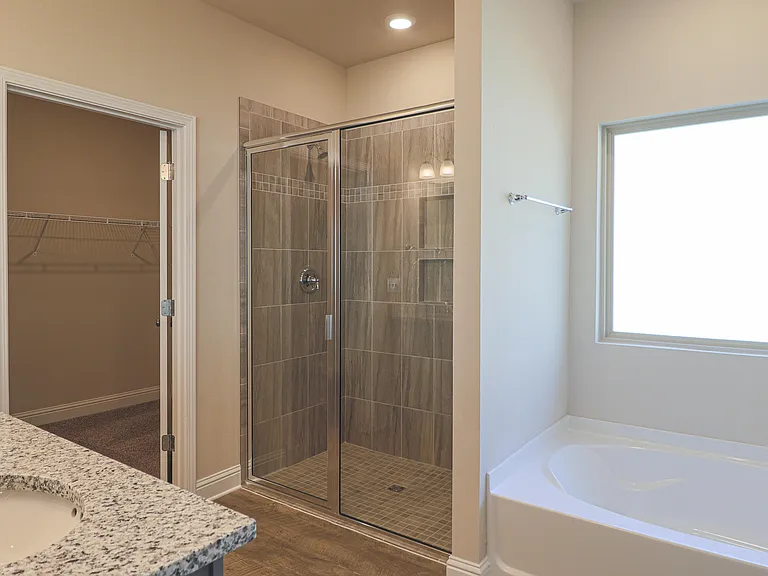 10749 Chapelwood Dr — Photo 23