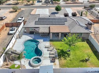 19493 Symeron Rd, Apple Valley, CA 92307