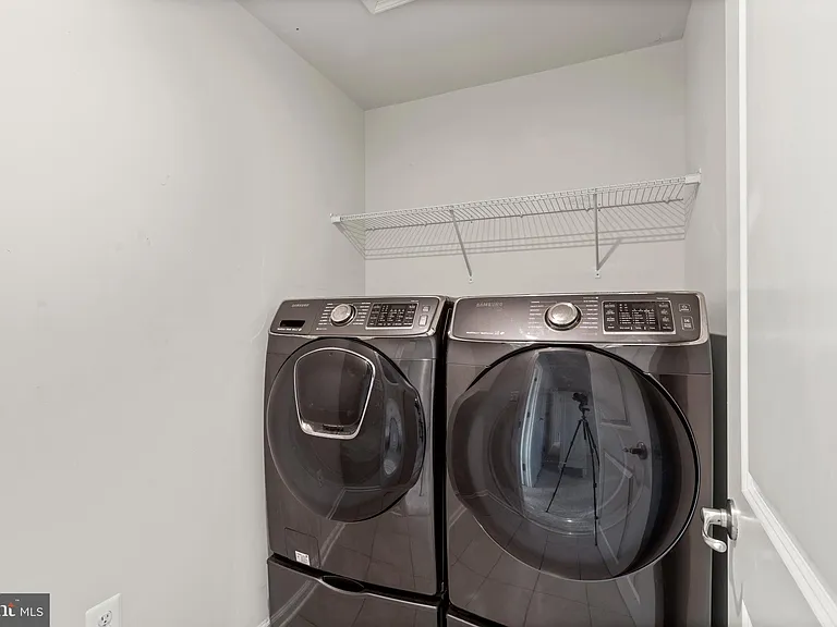 311 Sunrise Ct — Photo 41