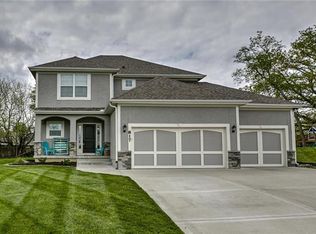818 Highbush Pl, Kearney, MO 64060