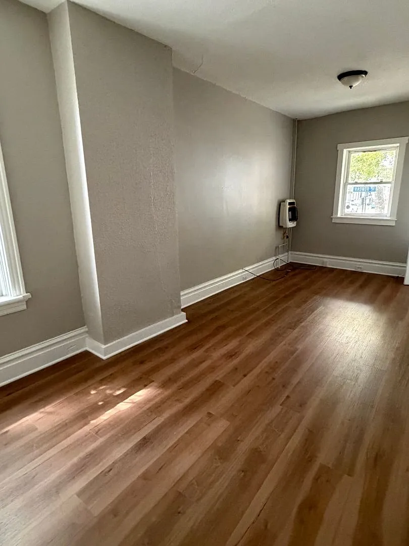 551 Radnor Street — Photo 4