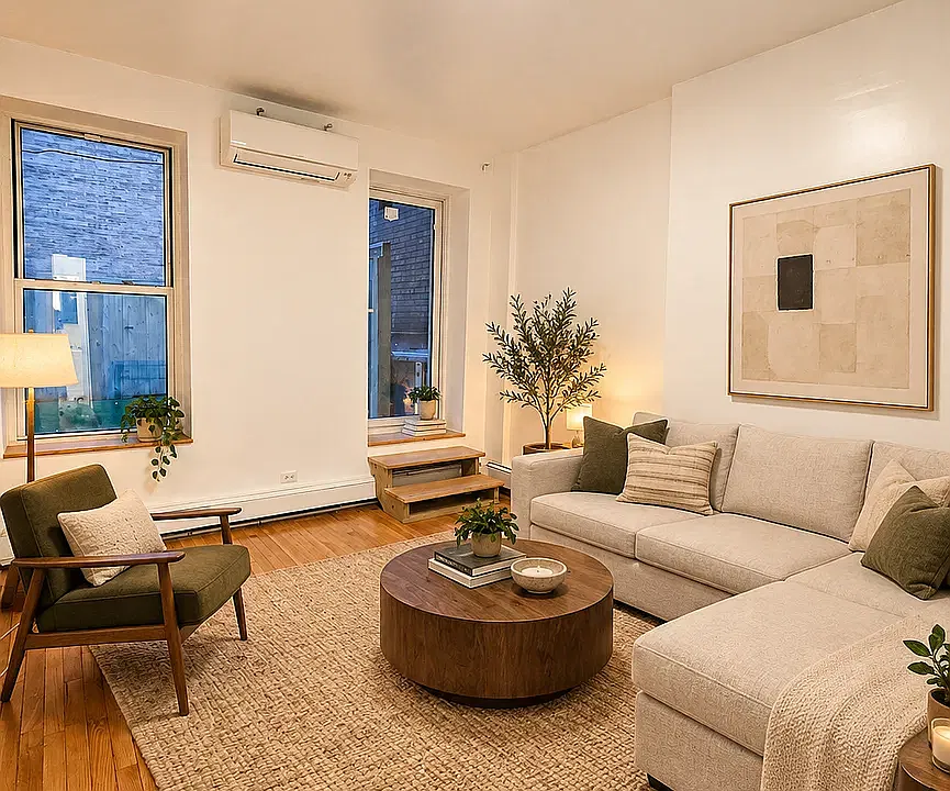 60 W 45th St #3R