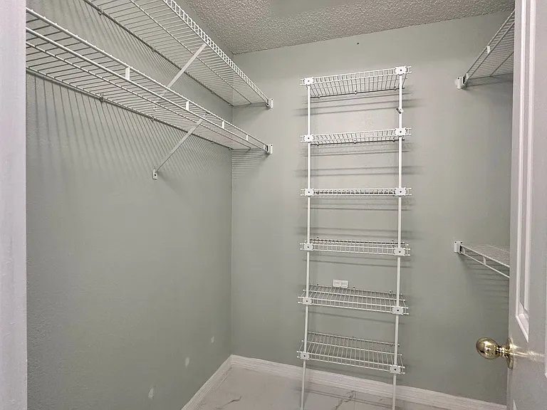 7468 Aprelle Dr — Photo 36