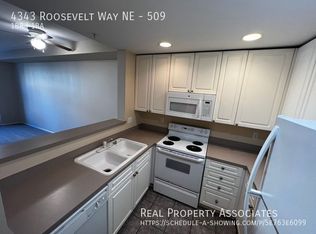 4343 Roosevelt Way NE APT 509, Seattle, WA 98105