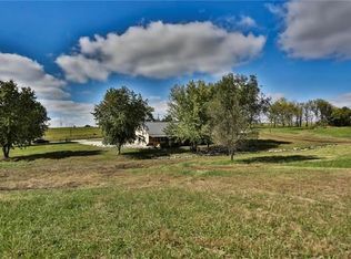 9880 Foster College Rd, Odessa, MO 64076