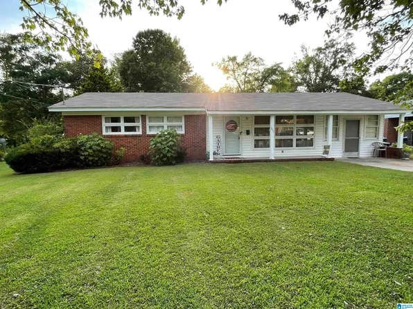 807 3rd St N, Clanton, AL 35045