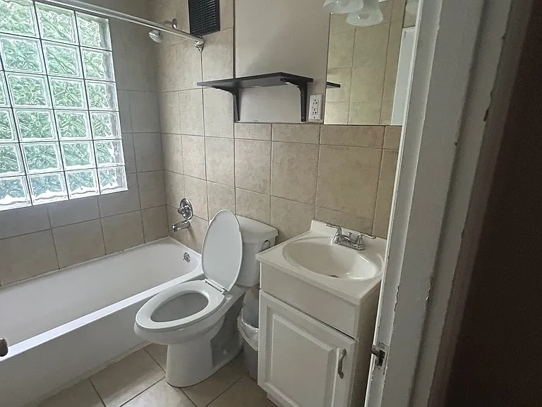 112 Barberry Ln #A — Photo 8