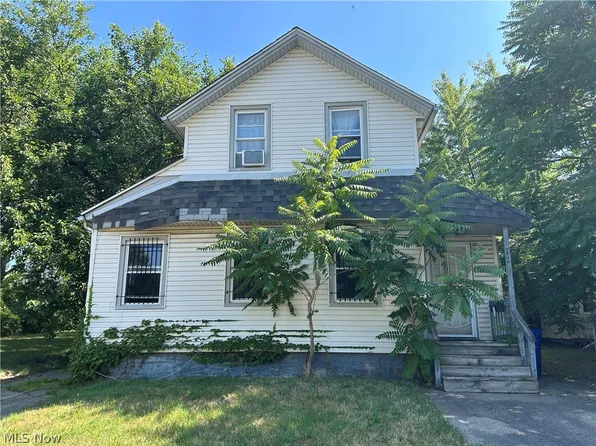 7723 Spafford Rd, Cleveland, OH 44105