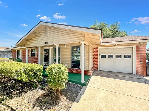 310 Mahota Dr Photo 1