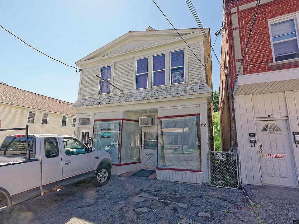 1st image of 1695 Van Vranken Ave