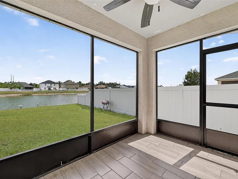 4042 Wayfarer Way — Photo 31