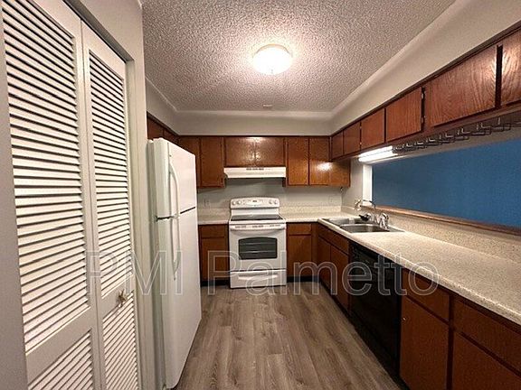 4th image of 405 Harbison Blvd APT 728