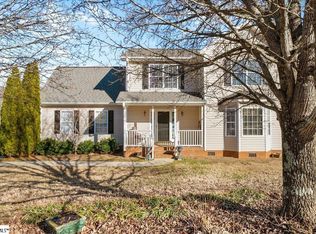 2 Downey Ct, Travelers Rest, SC 29690