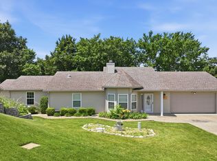 67 Starrville Place, Reeds Spring, MO 65737