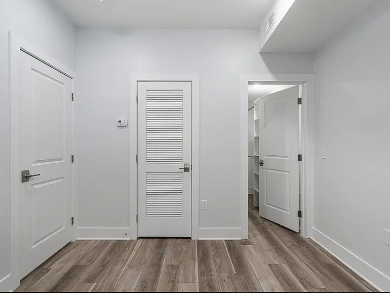 3843 Wallace St — Photo 2