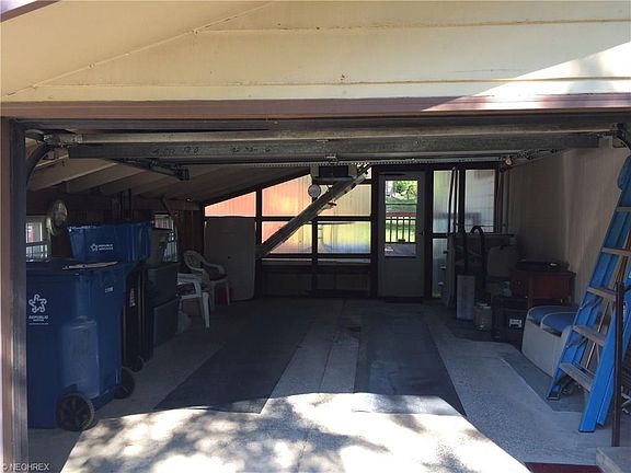 4th image of 43 W Bellisle Dr