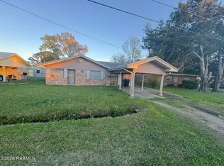 722 Kent St, Jeanerette, LA 70544