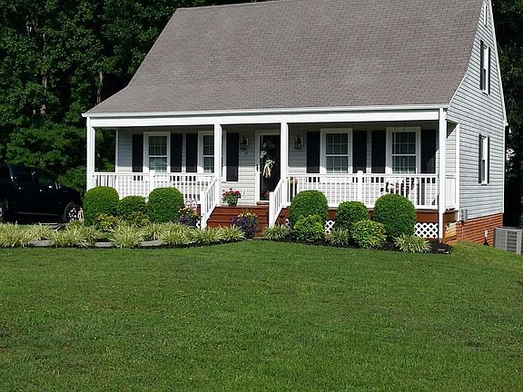 2nd image of 295 Shady Oak Dr