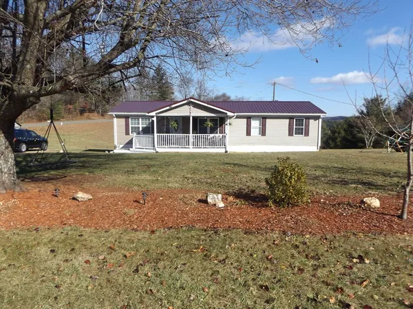25 Bronco Rd, Hillsville, VA 24343