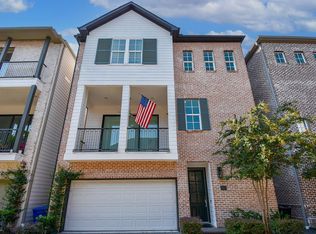 10915 Grove Tree Ln, Houston, TX 77043