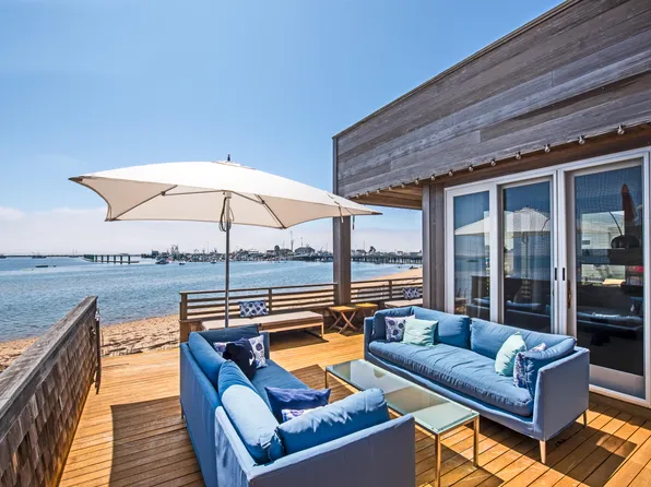 351A Commercial Street #A3, Provincetown, MA 02657