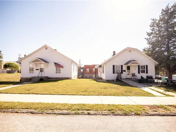 720-722 Atchison St, Atchison, KS 66002