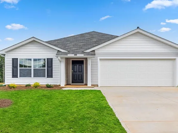 107 Larson Ln, Greenwood, SC 29646