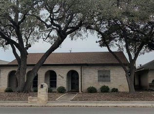 8349 Windway Dr, Windcrest, TX 78239