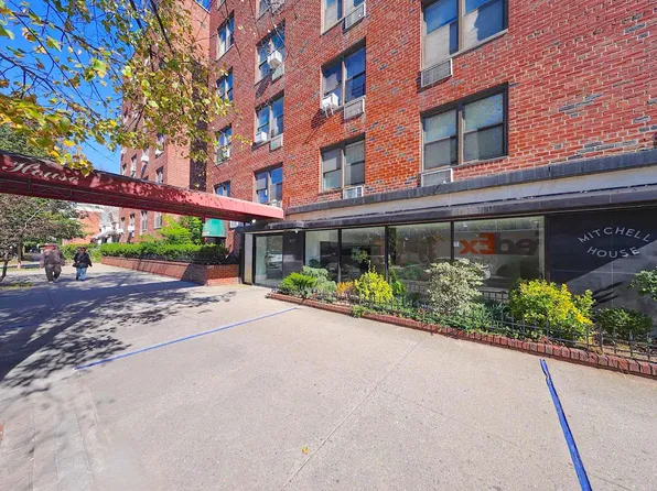 1577 East 17th Street image 20 of 22