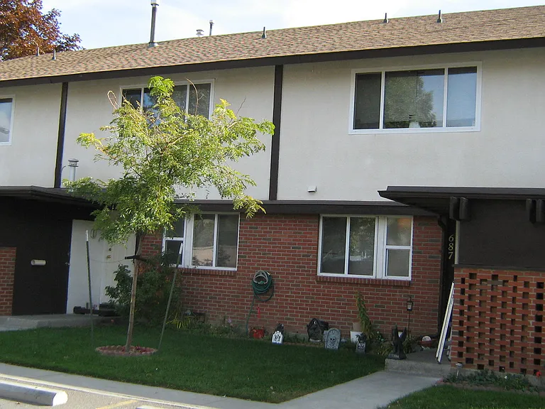 627 Lilac Ave — Photo 17