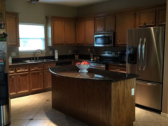 3rd image of 2138 Hickory Manor Dr