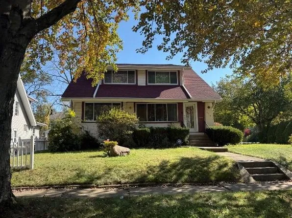 615 S Sunset View Dr, Akron, OH 44320
