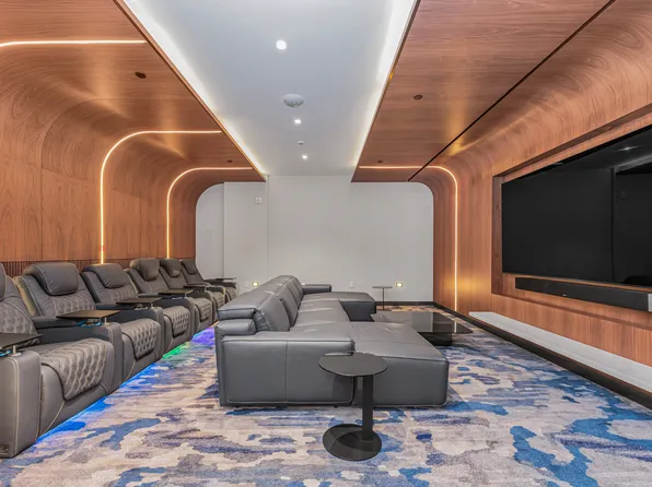 250 East 83rd Street image 13 of 14