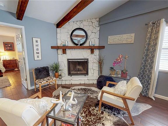5th image of 4214 King Richard Ct