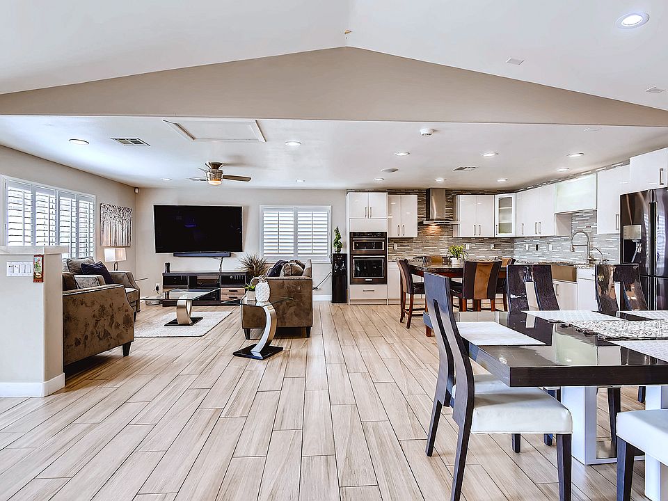 1st image of 3750 Royal Fern Cir