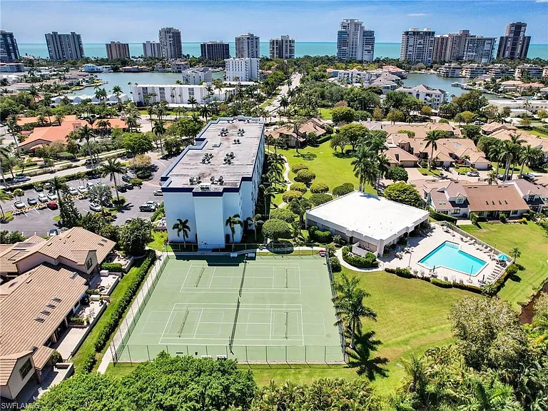 555 Park Shore Dr #B-205 — Photo 43