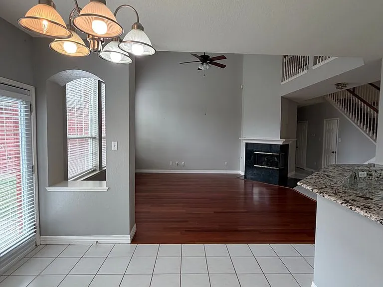 1609 Simsbury Dr — Photo 21