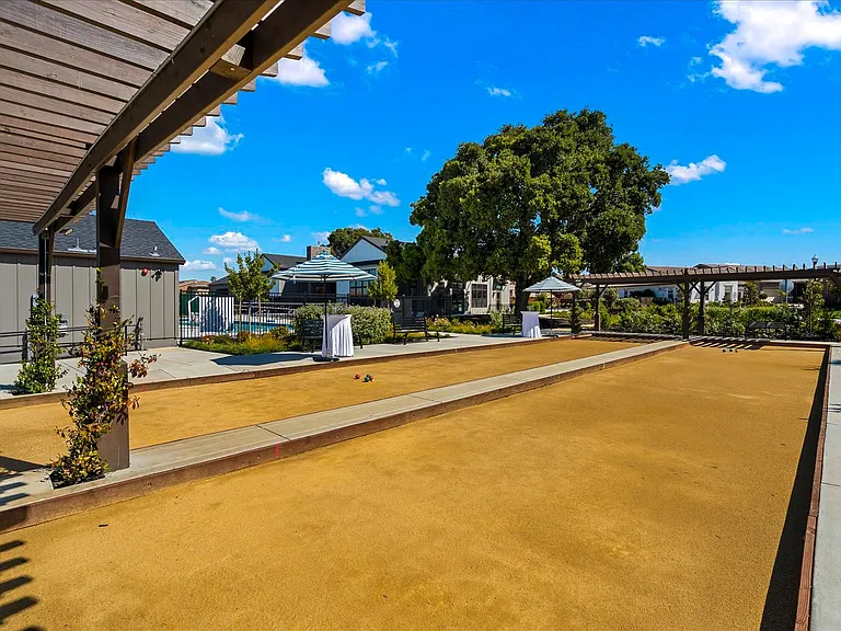 2130 Red Oak Dr — Photo 19