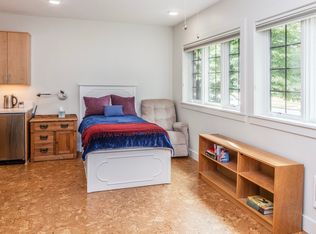 3109 SE Claybourne St Unit B, Portland, OR 97202