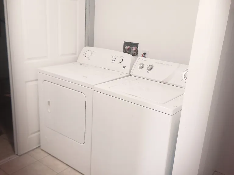 1553 Parkman Rd NW #1 — Photo 8