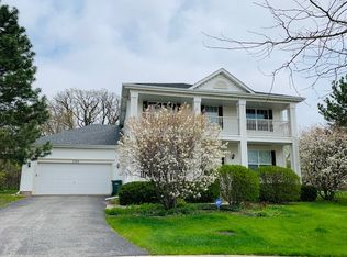 7785 Nursery Dr, Gurnee, IL 60031