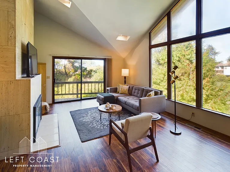 132 Salishan Dr — Photo 31