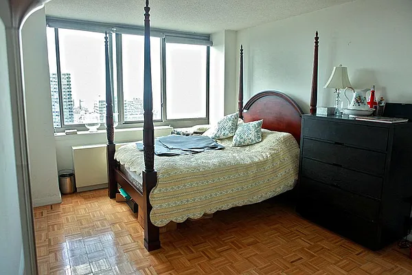 Rented by Keller Williams NYC | media 98