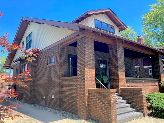 2nd image of 1304 E Prairie Ave