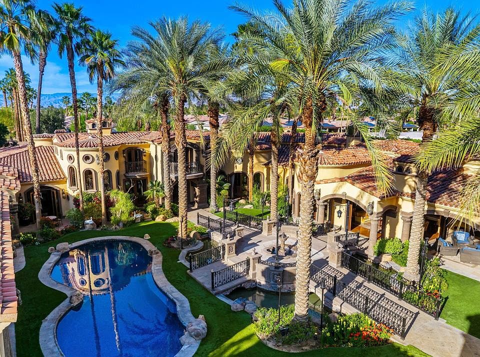 1st image of 14 Strauss Ter